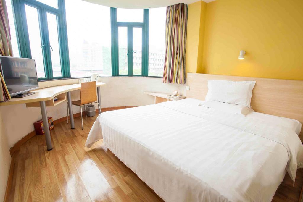 7Days Inn Tianjin Zhongshan Road Номер фото